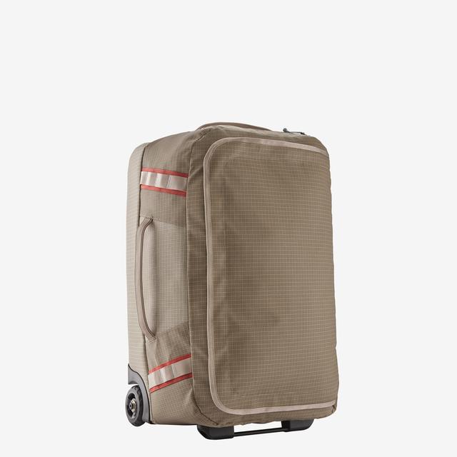 Black Hole Matte Wheeled Duffel 40l – Mountain Chalet Black Hole Matte Wheeled Duffel 40l – Mountain Chalet