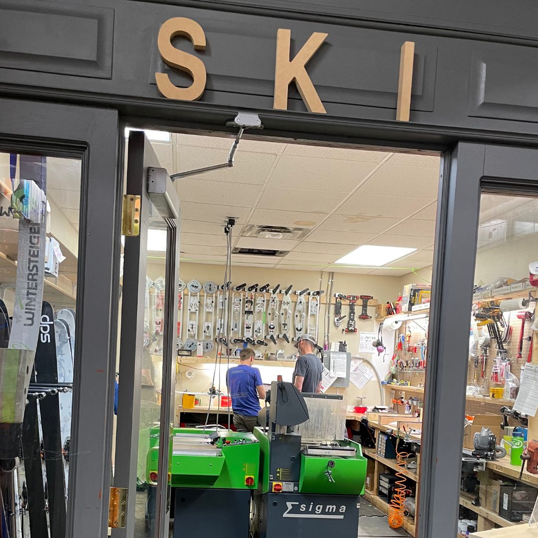 Backcountry Ski Gear: 7 Tips for Summer Storage of Your Ski Kit