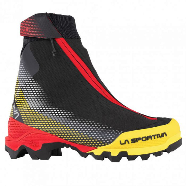 La Sportiva Unisex Aequilibrium Top GTX Black/Yellow