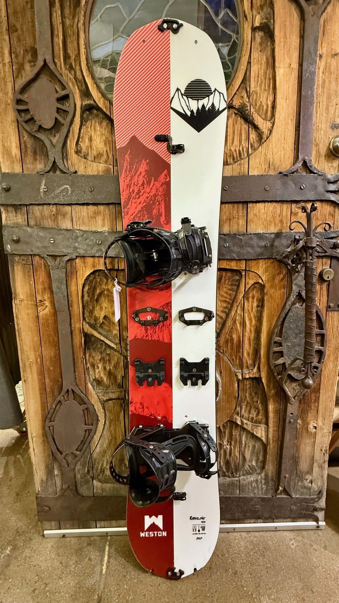 Mountain Chalet Demo Kit - Weston Ridgeline 162 Splitboard with Spark R&D Surge Bindings and Pomoca Skin